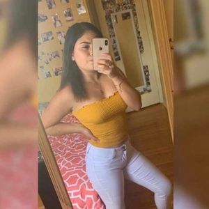 Meet your Posher, Ashly